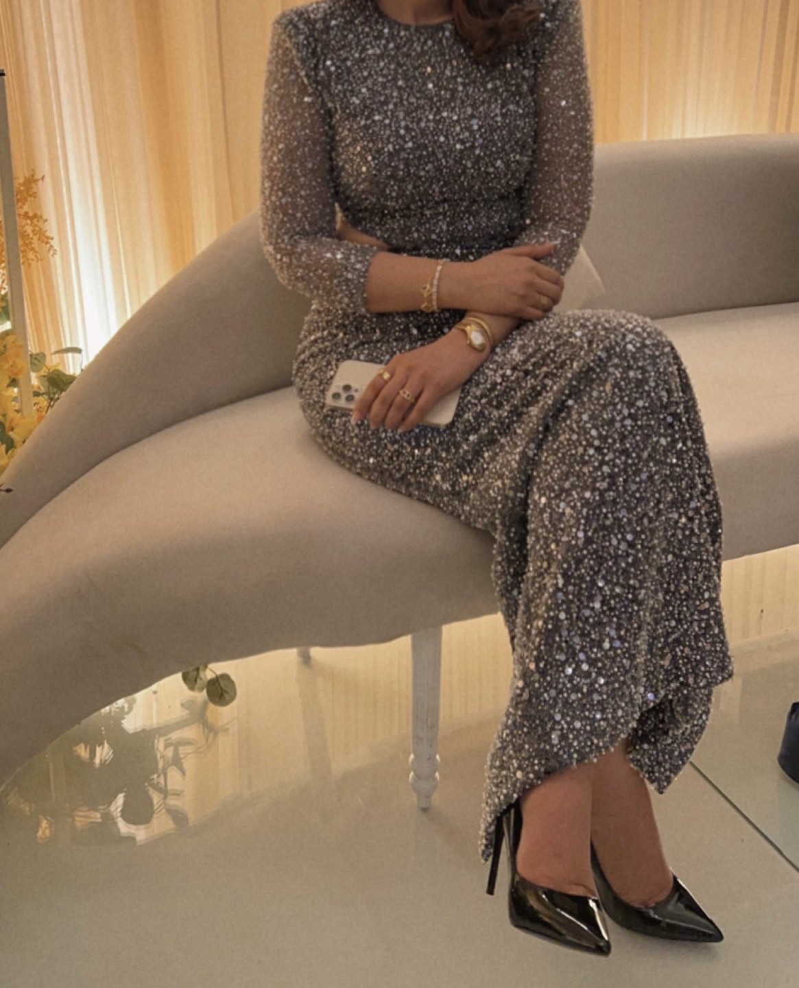 فستان للبيع