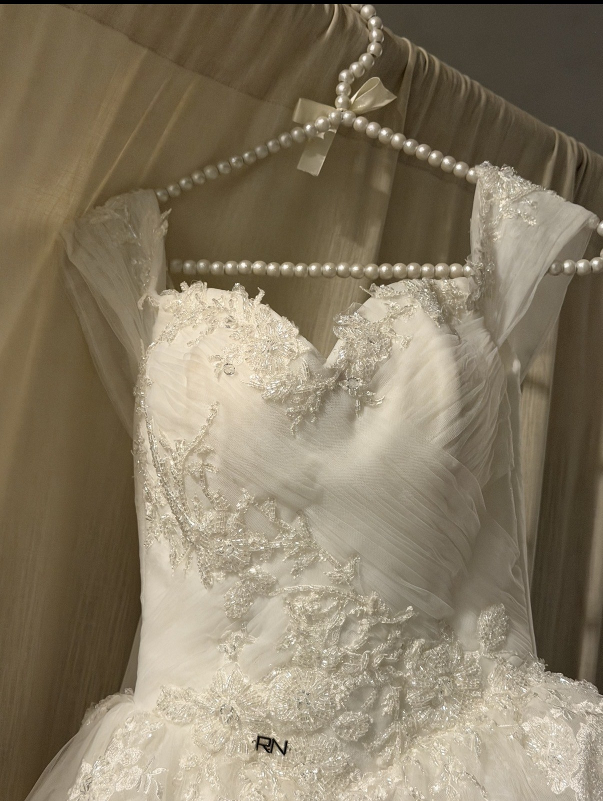 فستان زواج من R.N BOUTIQUE