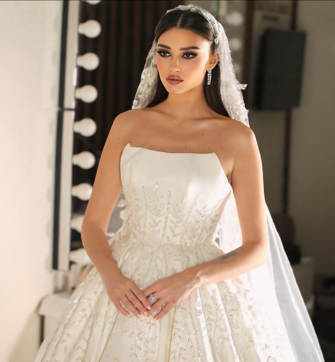 فستان عروس من المصممة الهنوف الثواب 