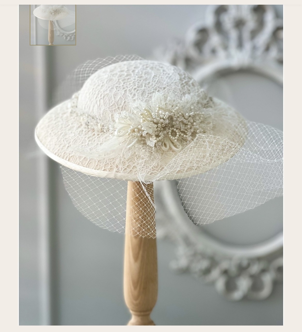 فستان زفاف للبيع او الايجار